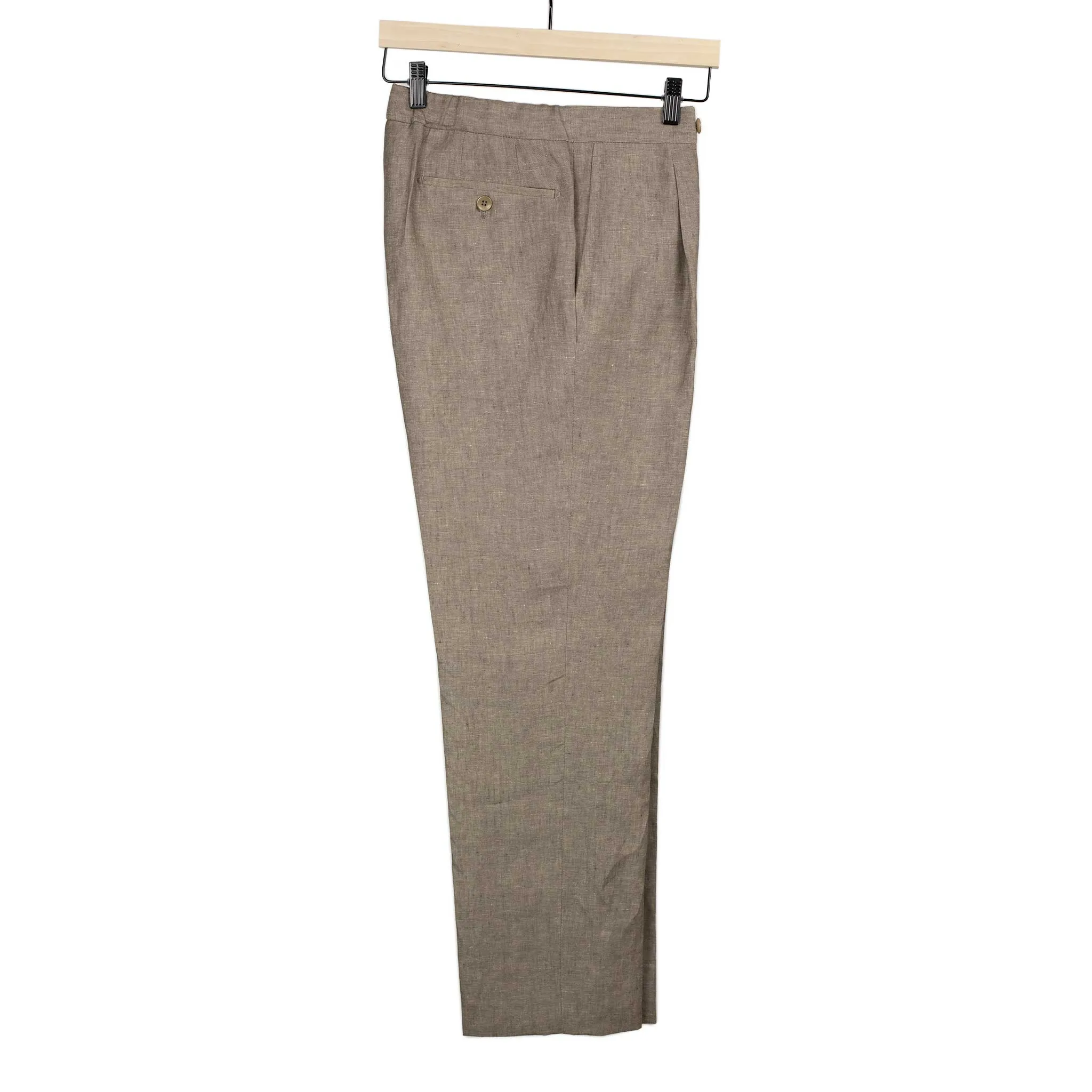 Exclusive single-pleated easy pants in brown linen