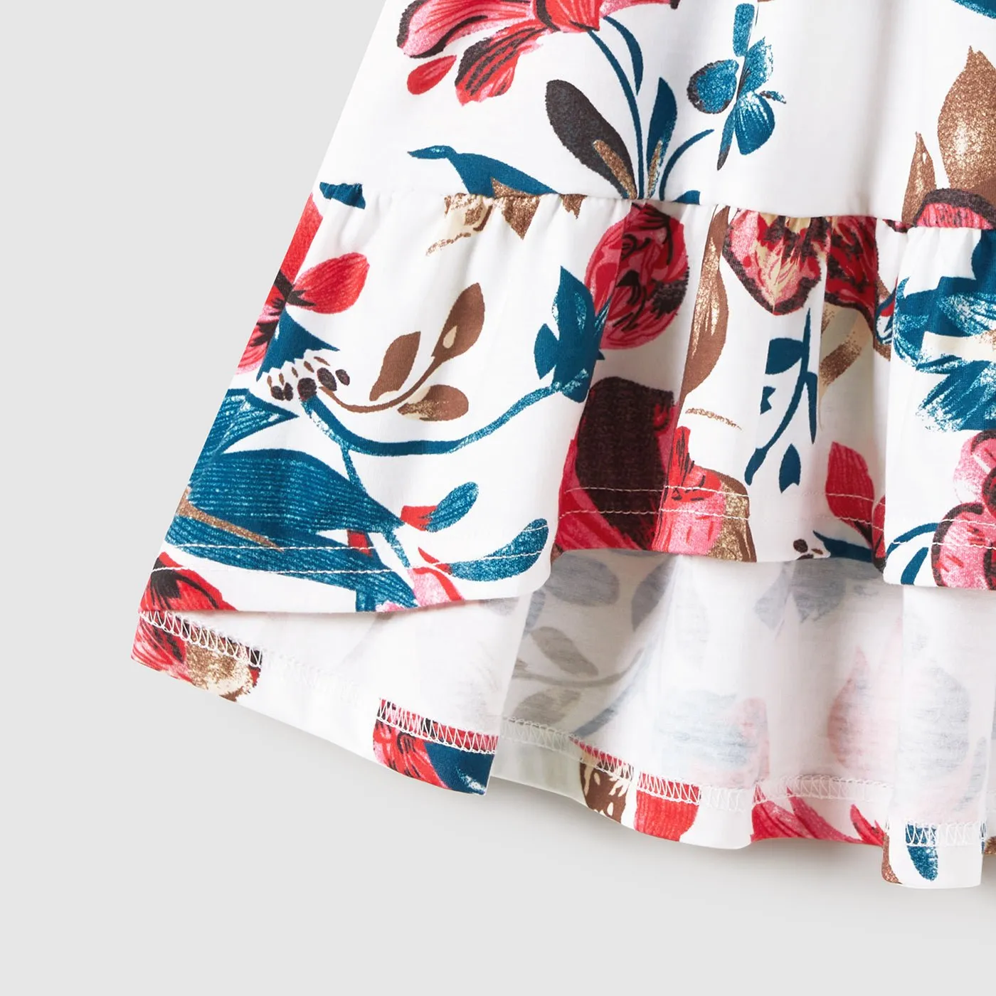 Family Matching Floral Panel Flutter-sleeve Belted Dresses and T-shirts Sets