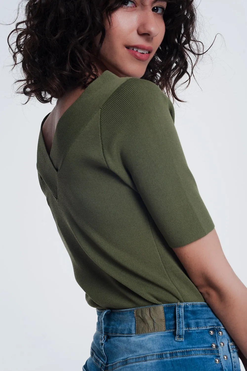 Khaki Sweater With v Neck and Short Sleeves