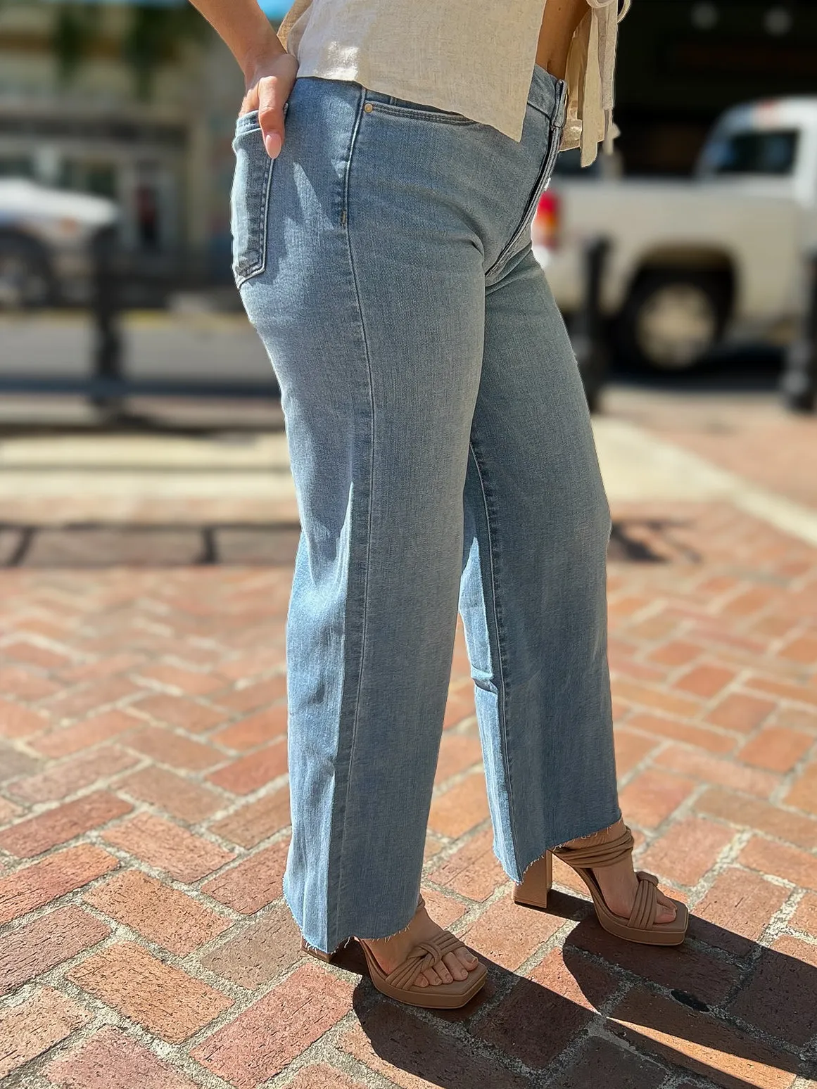 Meg Wide Legged Jeans - Romantic