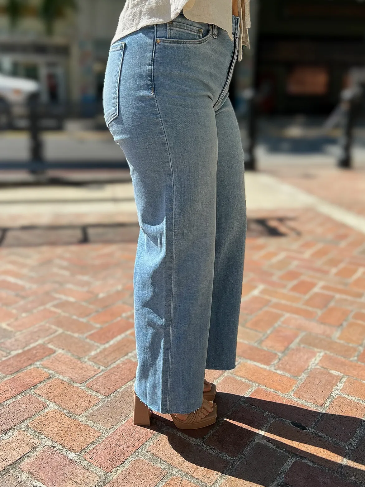 Meg Wide Legged Jeans - Romantic