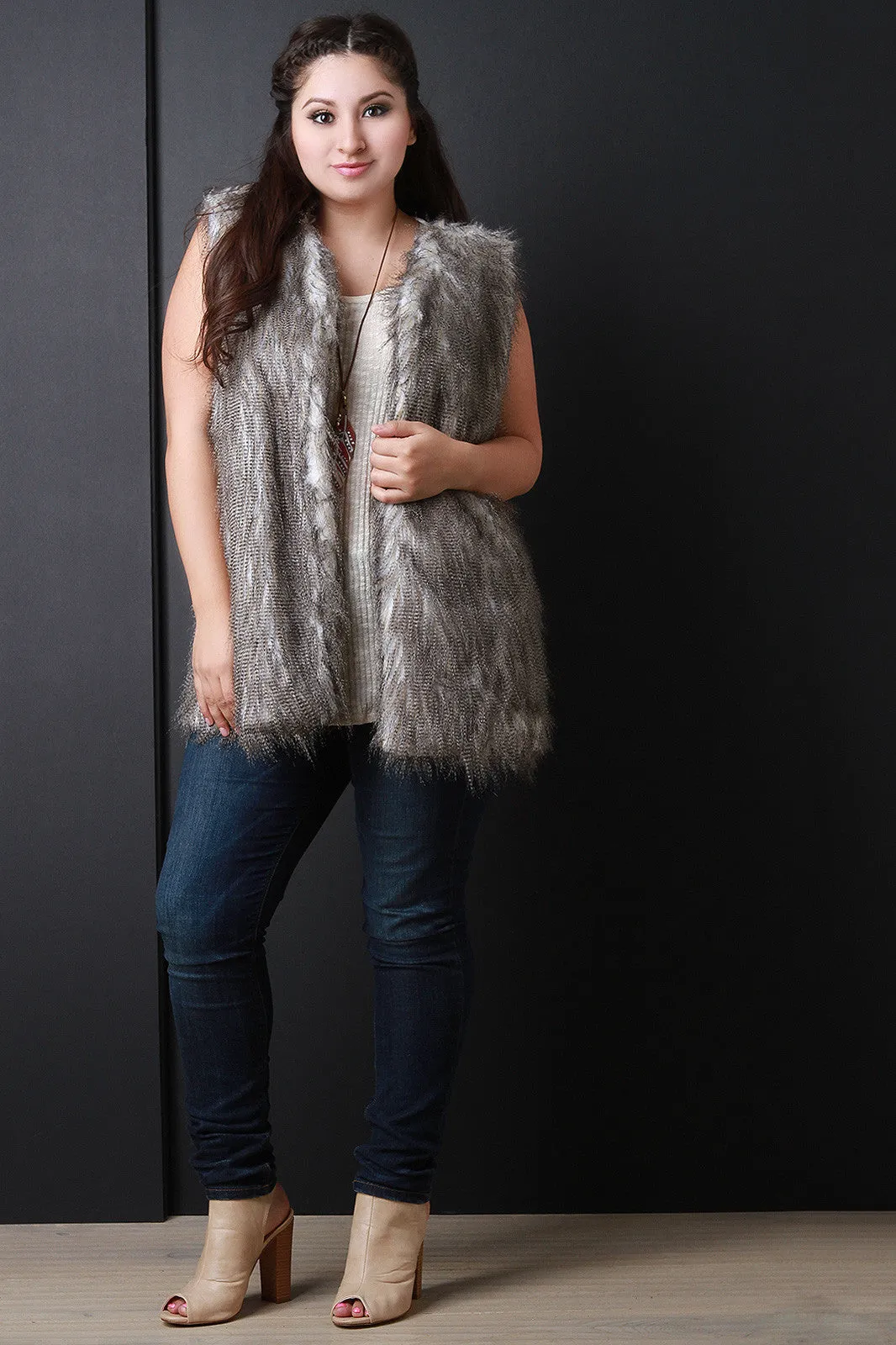 Multicolor Faux Fur Knit Back Sleeveless Vest