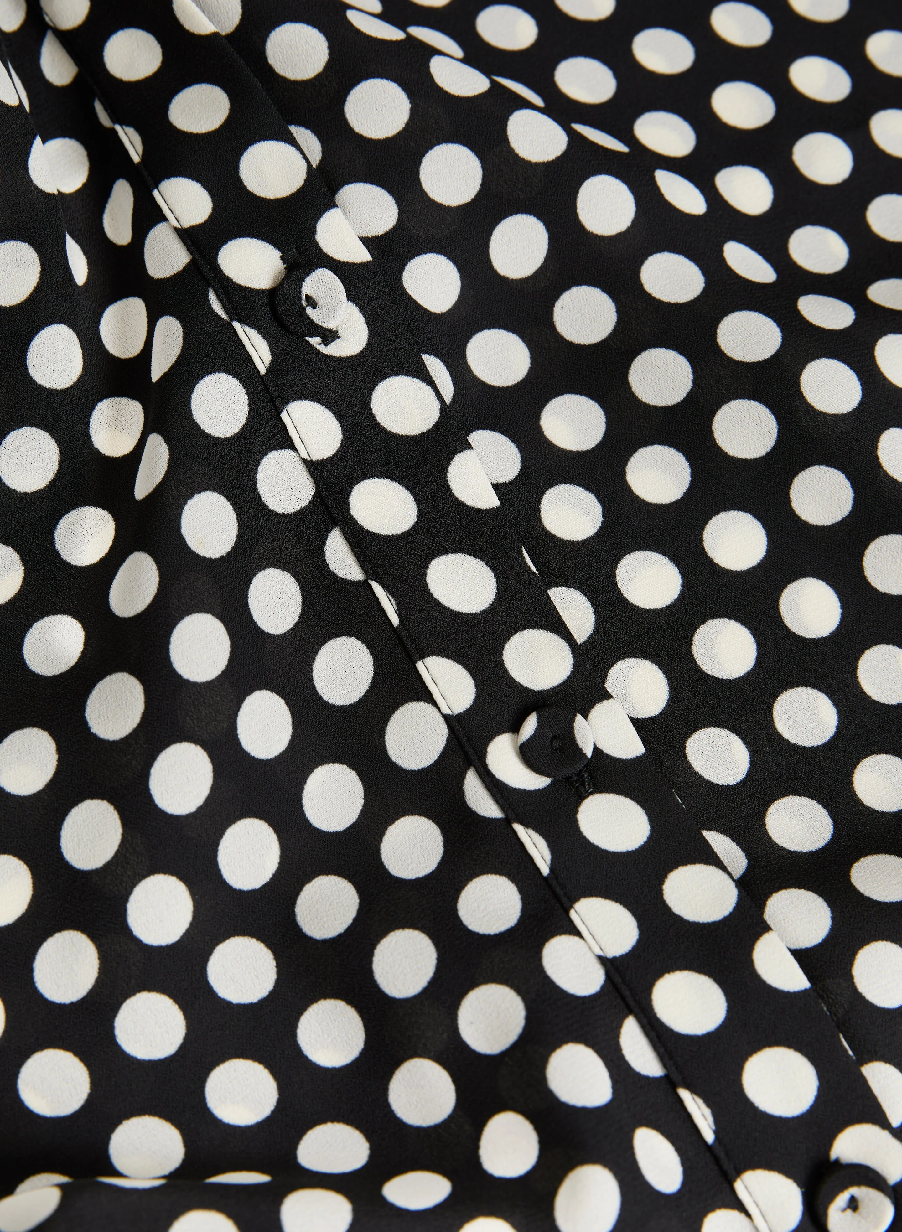 Polka Dot Print Sleeveless Blouse