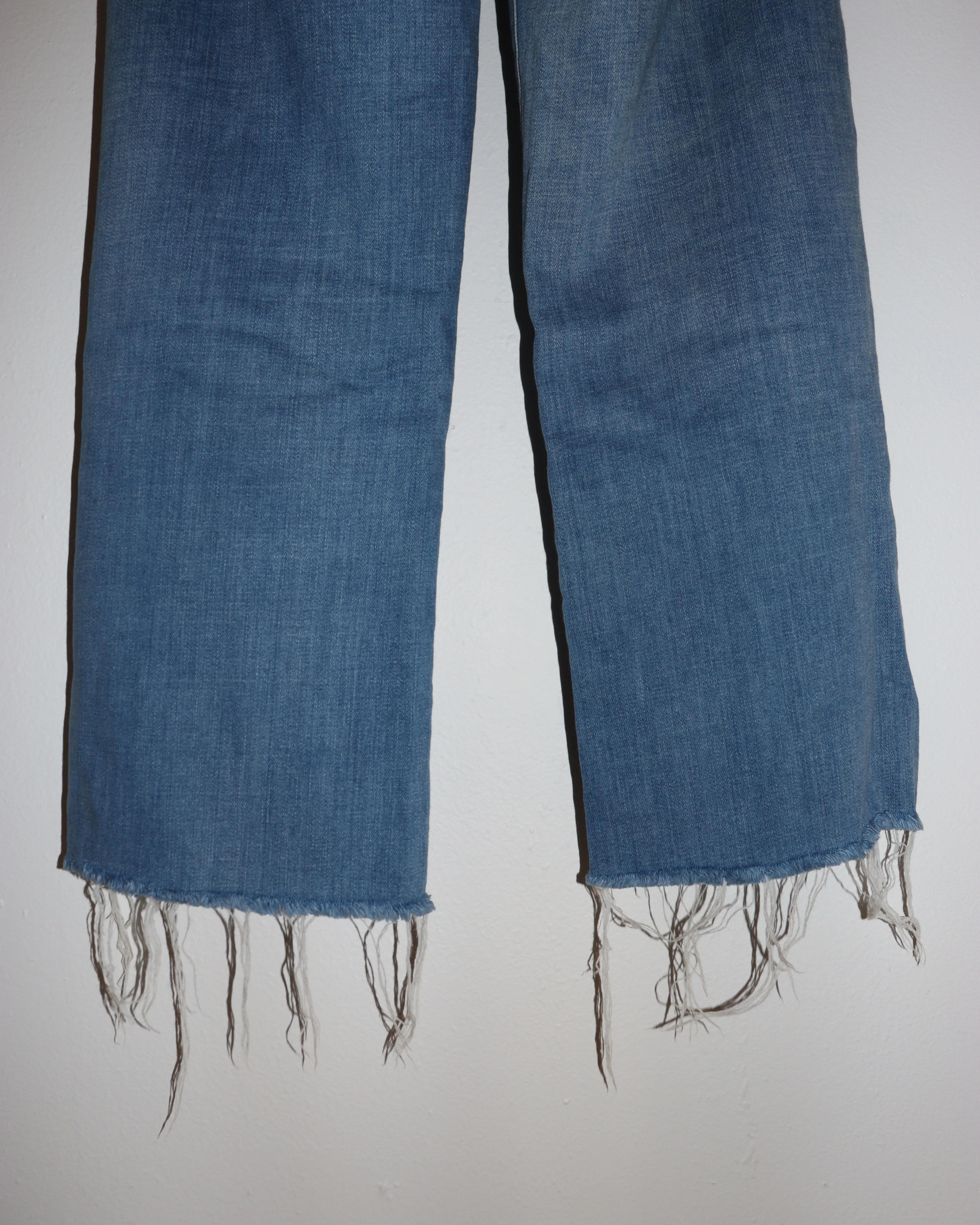 Pre-owned: L'Aagence Raw Wide-Legged Denim Jeans