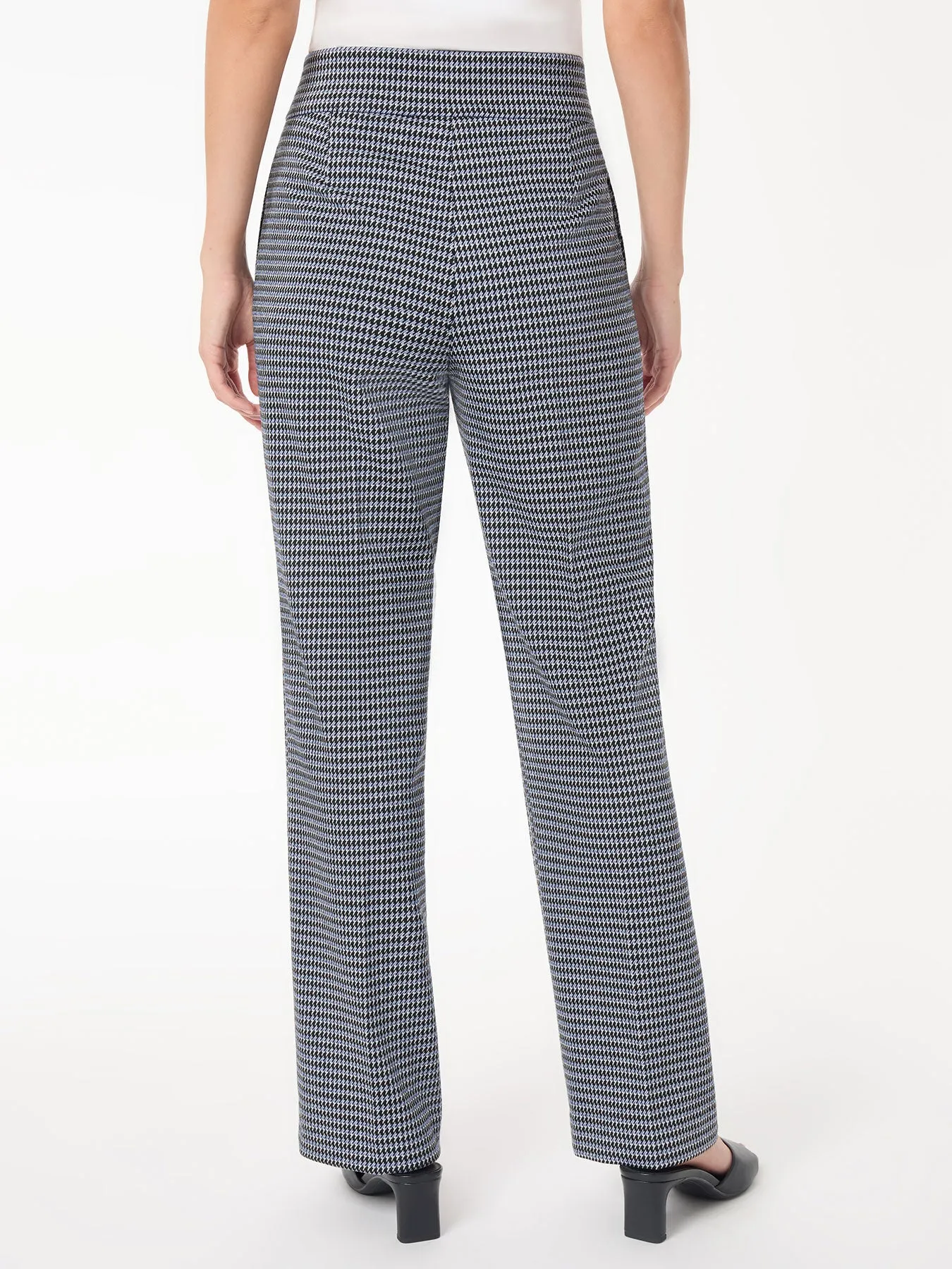 Pull-On Houndstooth Wide Leg Knit Pant