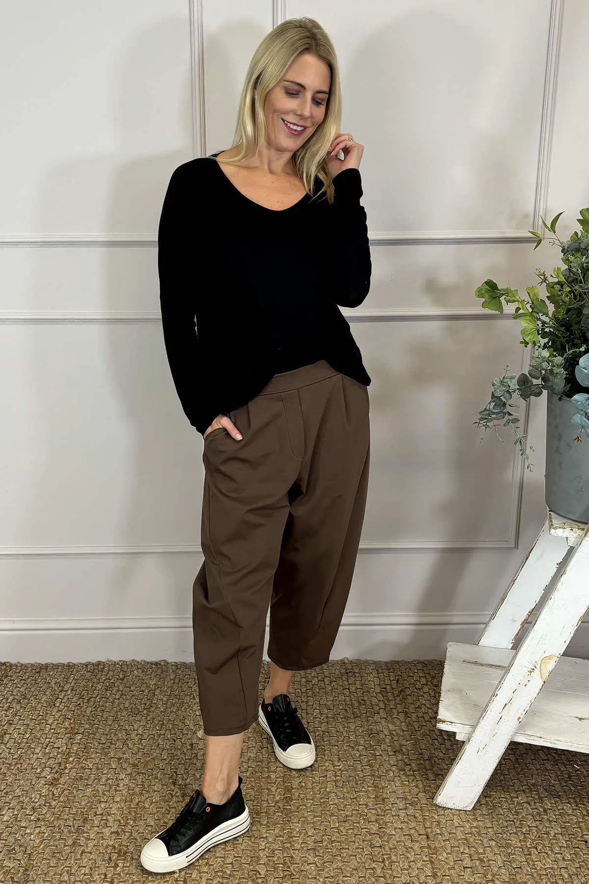 Rosie Two Pocket Cotton Trousers Nutmeg