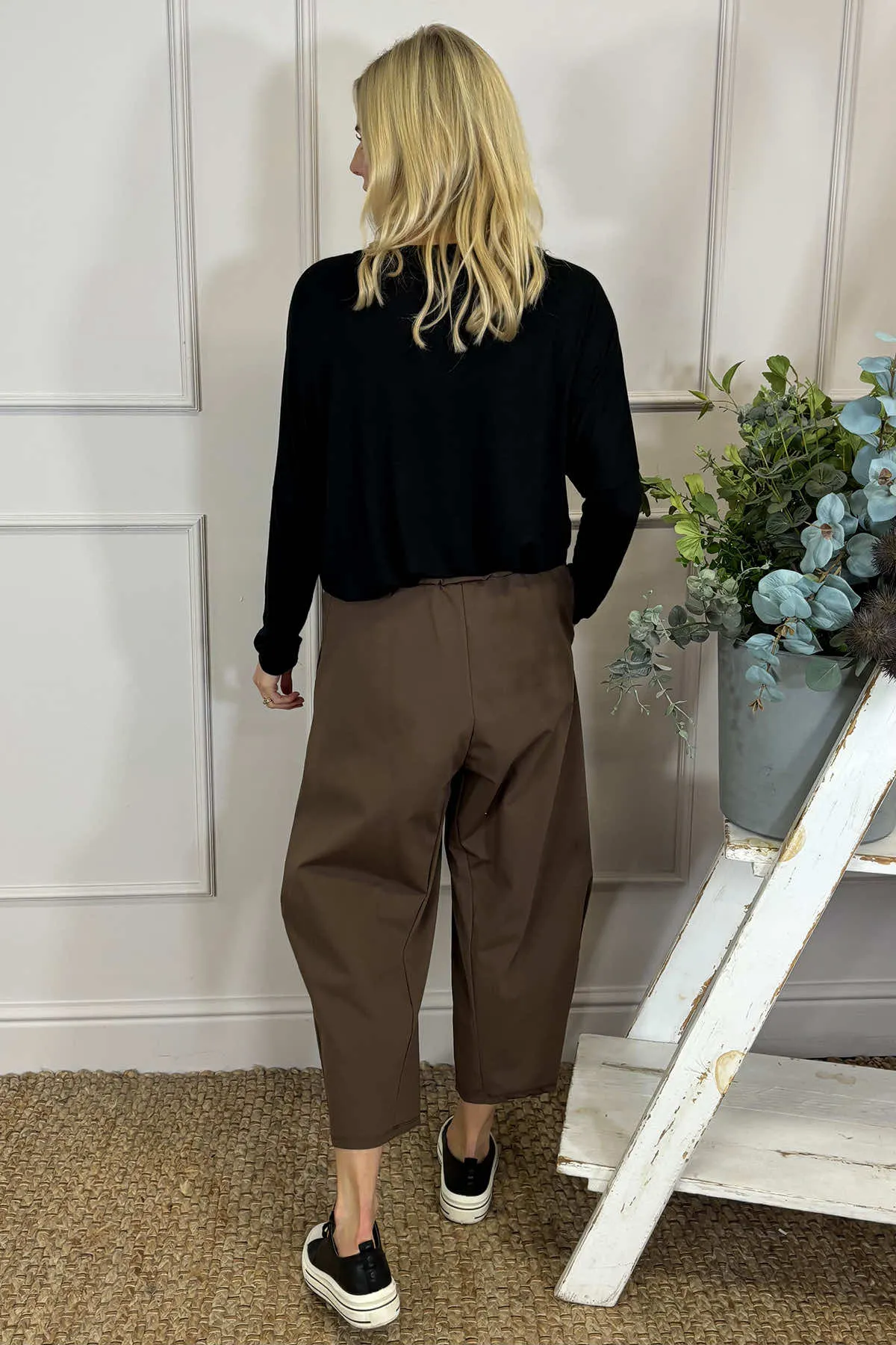 Rosie Two Pocket Cotton Trousers Nutmeg