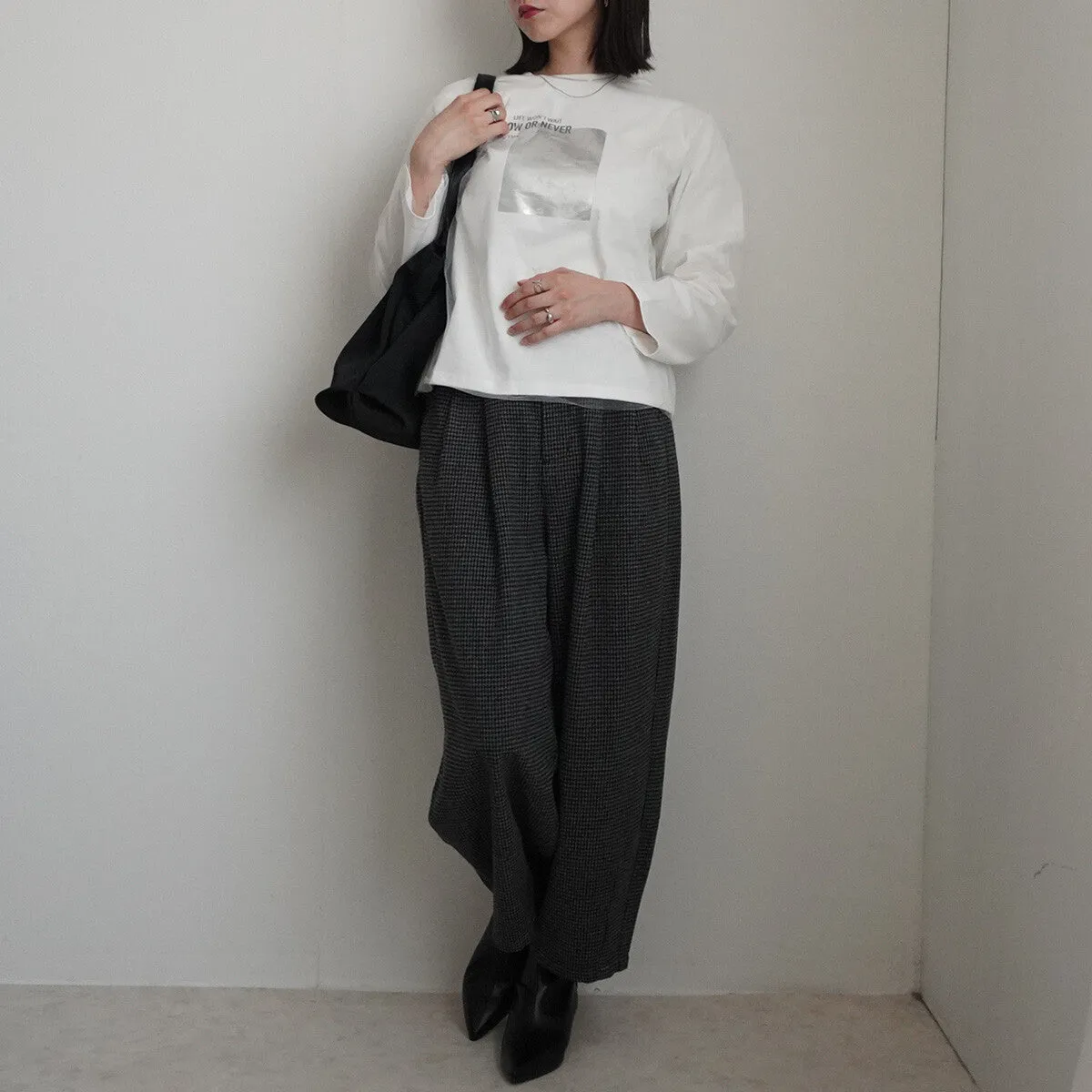 SATO | Houndstooth Balloon Pants