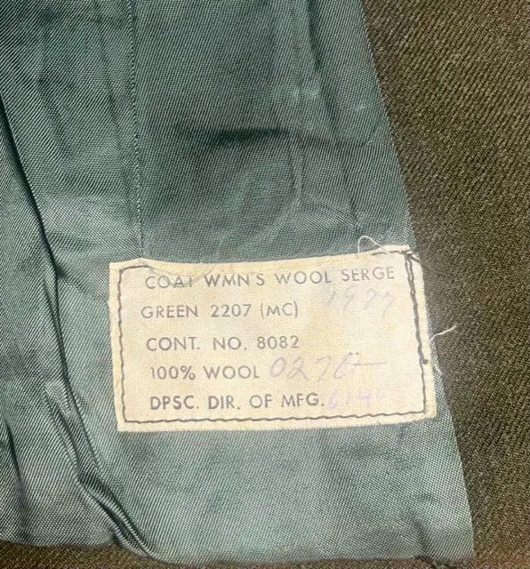 VINTAGE USMC Female Green Service Coat