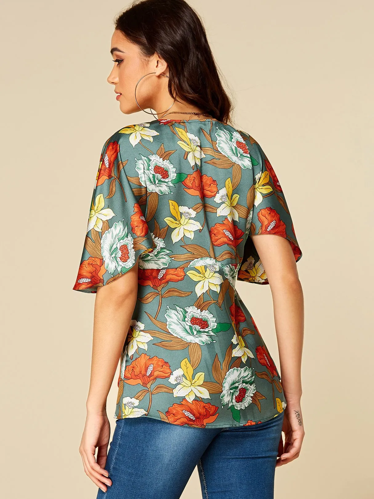 Wholesale Deep V Neck Floral Print Half Sleeve Army Green Blouses