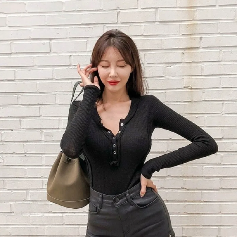 Women's Casual Skinny Sweater With V-Neck Collar